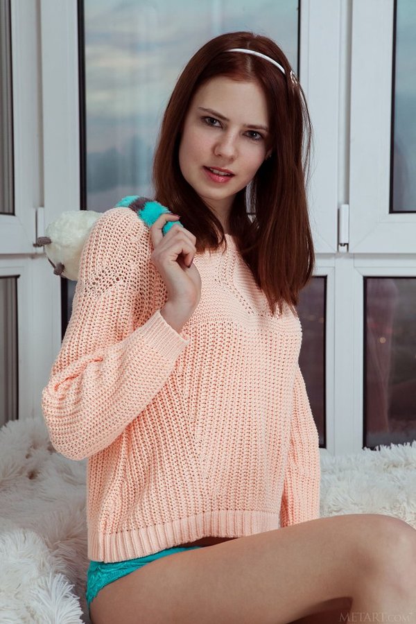 Милана, 22